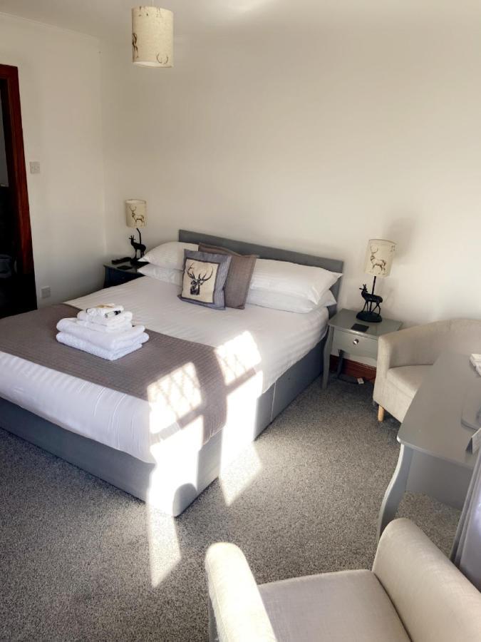 Victoria House Bed And Breakfast Форт-Уильям Экстерьер фото